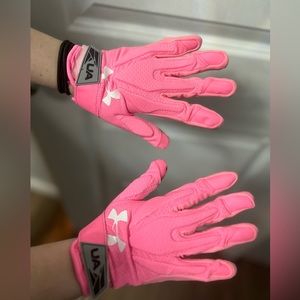Under Armour Ladies Pink Batting Gloves